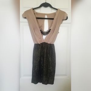 NWT Papaya Mini Dress with Necklace